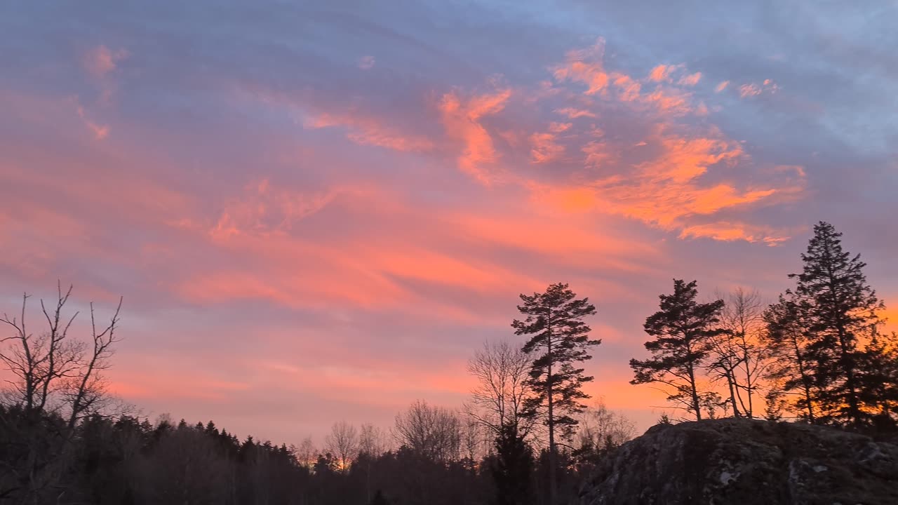 Yesterday's sunset😍