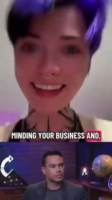 Lmao the last thing Renee Nicole Good was doing that day was 'minding her own busines