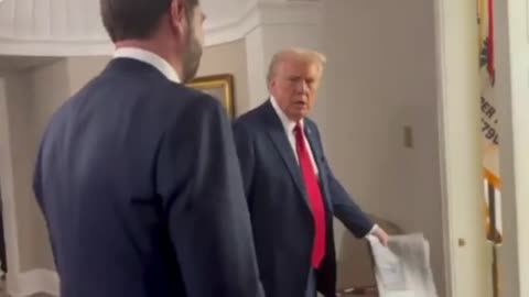 Poor Boy From Appalachia Sees The Oval Office For The First Time!
