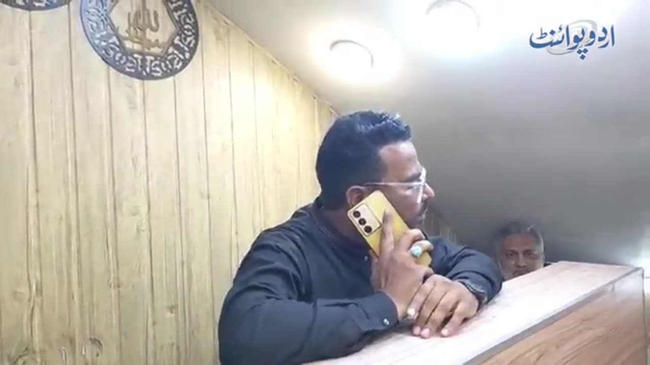 Big money loss by shopkeeper in Karachi
