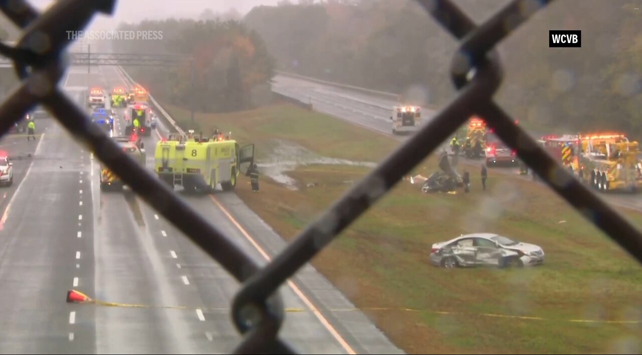 2 Dead, 1 injured after plane crashes onto a Massachusetts highway