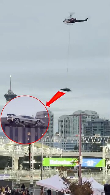 Compran por 20 millones de dólares un auto deportivo suspendido de helicóptero