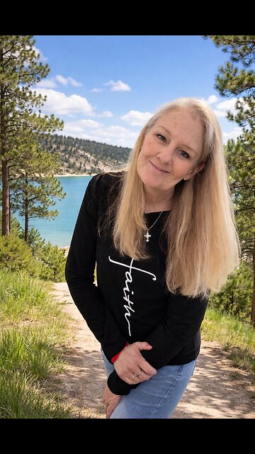 2 Corinthians 4:16 NLT