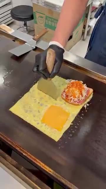 First time trying? Ham & Cheese Omelet Toast!