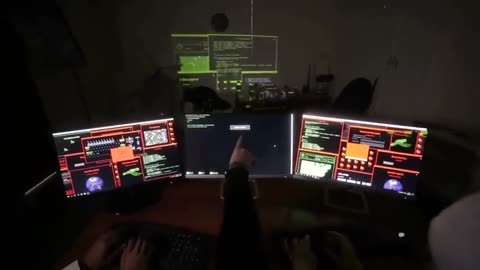 BILL GATES STUNNED AS WINDOWS 11 BACKFIRES AND USERS ERASE MICROSOFT COMPLETELY! TECH REPORT