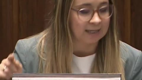 "Na neoKRS położyliscie lapę i braliscie kasę! Żukowska 130k, Kropiwnicki 170k,