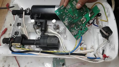 How to Remove an Electric Water Heater PCB