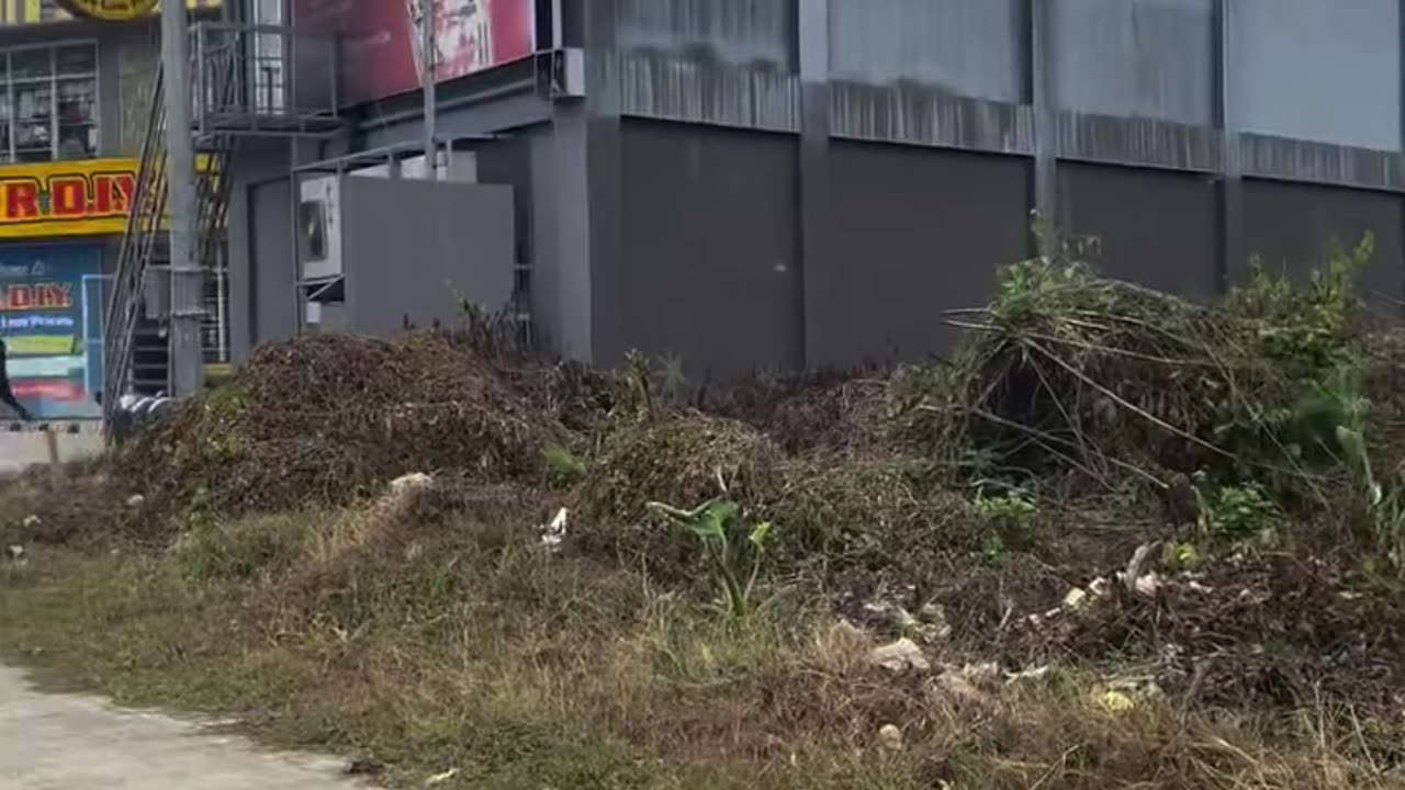 A 7.6 magnitude earthquake happened today in Davao city, Philippines