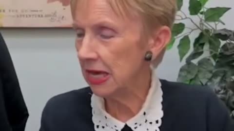 💍✨ Advice on Being Yourself ✨💍 "Don’t try to impress — just be yourself."