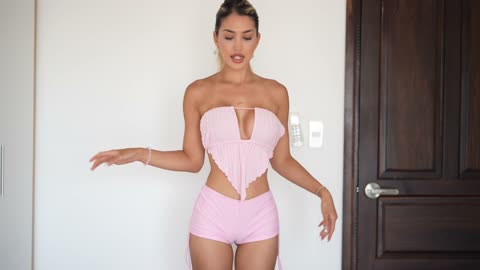 TINY Scrunch-Shorts Try On Haul by Selina Amy