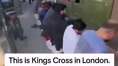 Imagine Christiayns praying openly in the streets of the Middle East —