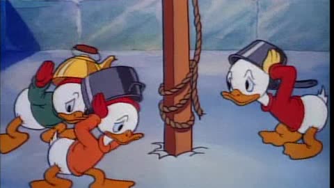 Donald Duck Snow Fight