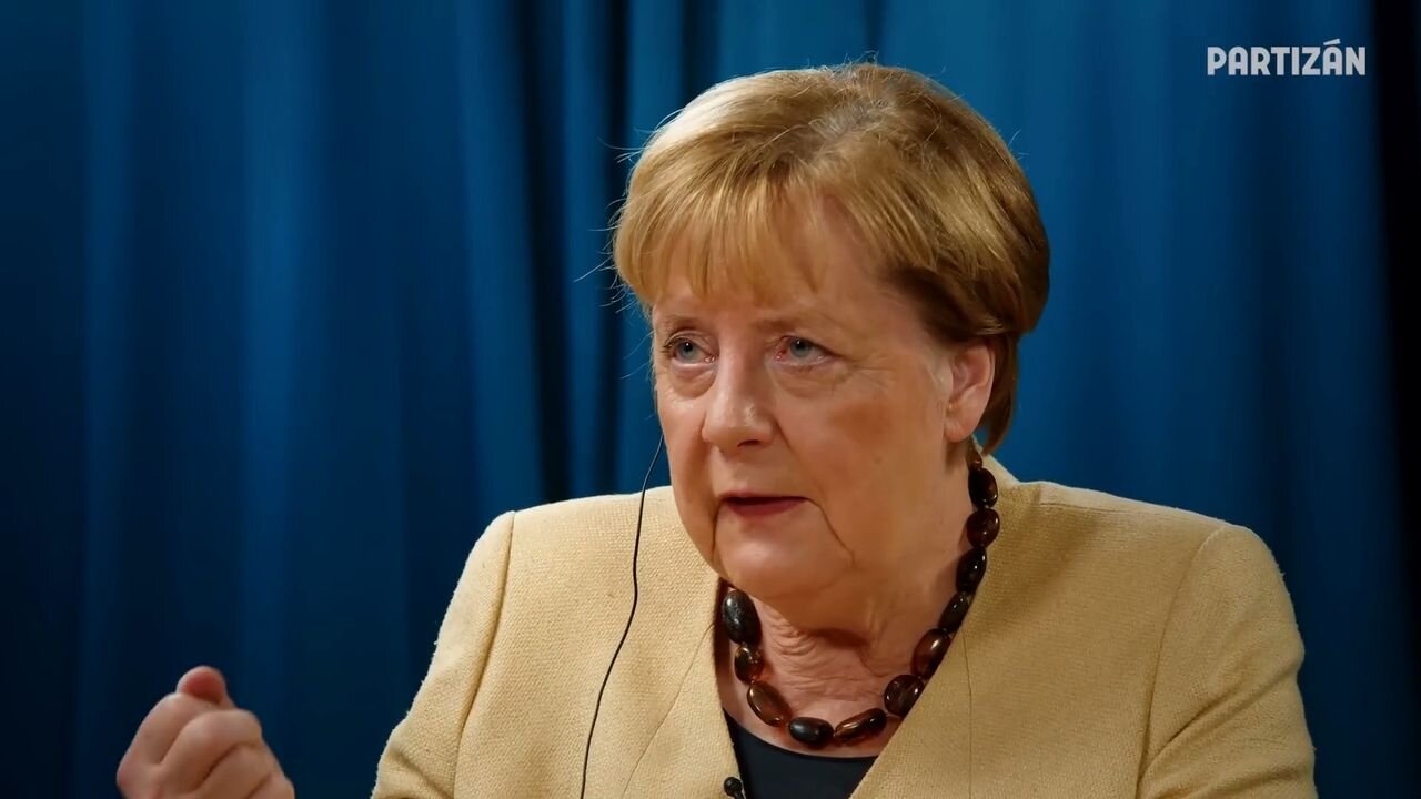 Angela Merkel naznačila, že Polsko a Pobaltské státy jsou zodpovědné za vypuknutí války na Ukrajině!
