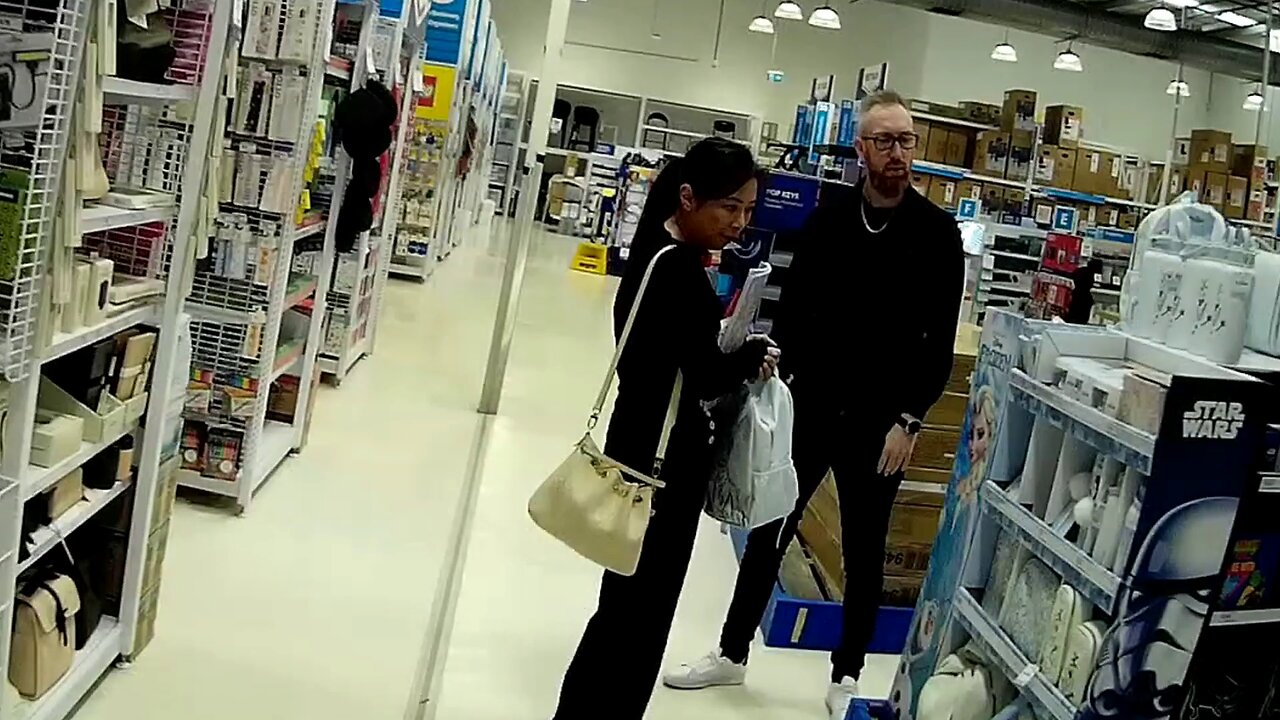 how do you know that you're being watched when you're on a government watch list watch this video