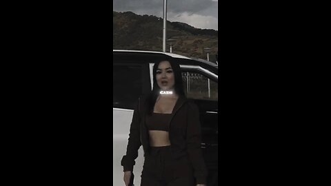 A cute girls dancing and showing his dancing moves