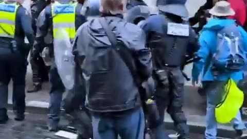 Some patriots in Australia are not intimidated by the far left and Islamists.