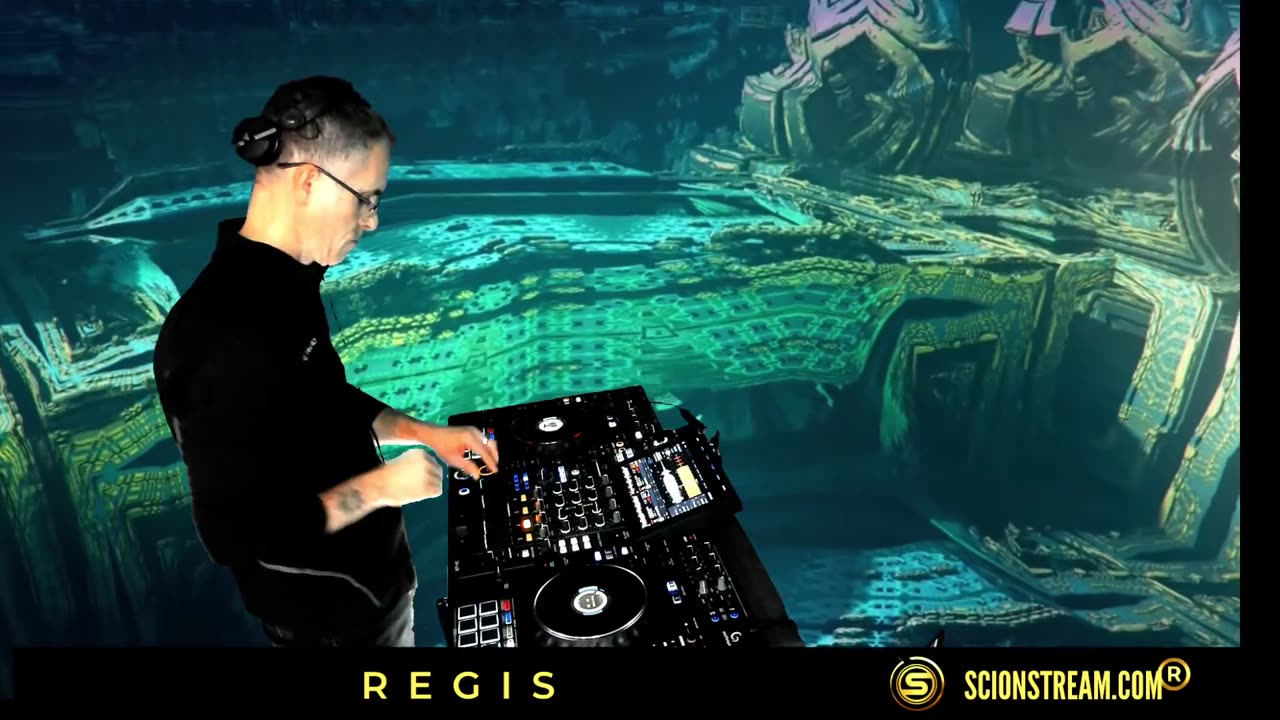 REGIS Melodic Mix 26 Oct 25