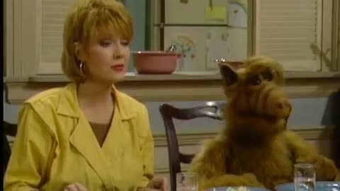 ALF S1E20 | Going Out of My Head Over You | Classic 80s TV