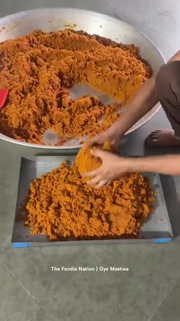 Surti Mohan Thal – Viral Indian Sweet from Surat 🍬✨ | Traditional Gujarati Dessert You Must Try!