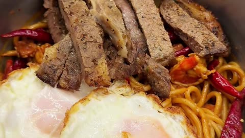 Yummy Christmas recipe HOT POT ramen noodle, try with spicy