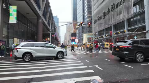 🗽 NYC Live 🔴 Walk (Chat on YouTube)