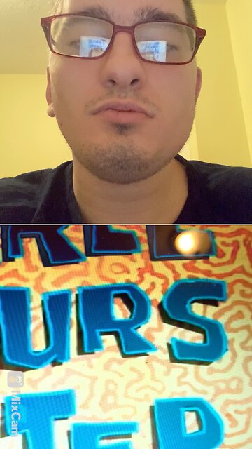 My reaction to k pop demon hunters in Minecraft