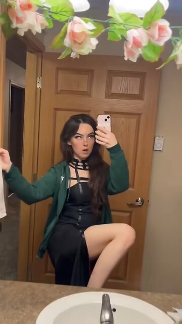 I’d pay to see that