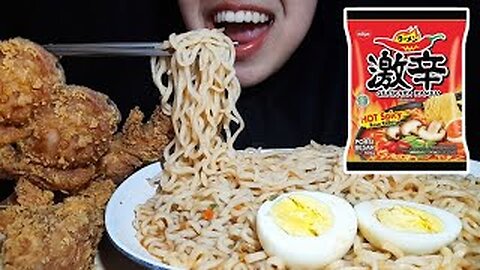 ASMR MUKBANG - SPICY RAMEN + FRIED CHICKEN