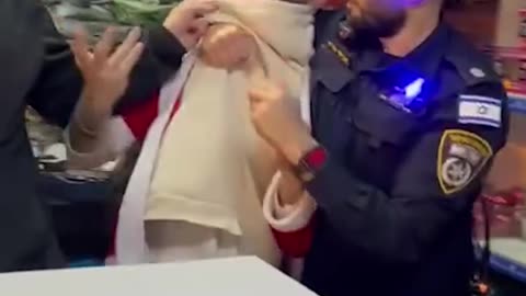 Israeli Police Arrest Christians Celebrating Christmas in Haifa dressed as Santa Claus