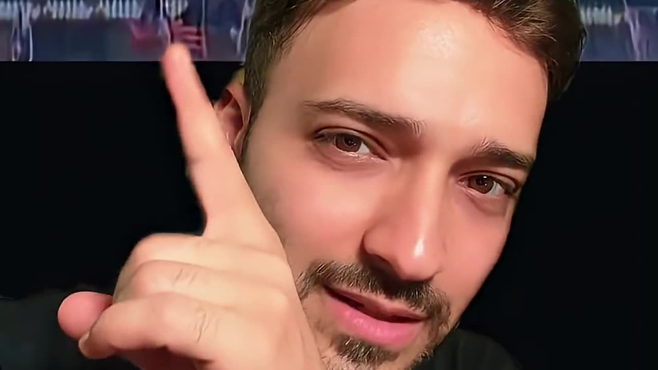 Predictive Programming: 1998 movie SNAKE EYES shoots a Politician Charlie Kirkland in the neck on September 10th!!