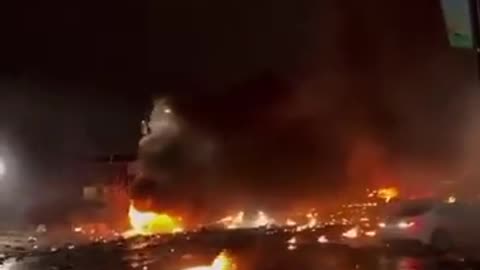 This guy captured the moment the Air Ambulance aircraft crashed in Philadelphia