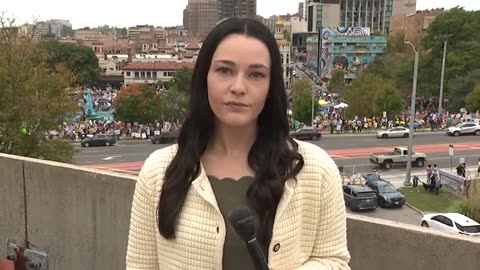 Second 'No Kings' rally takes over Country Club Plaza in KC