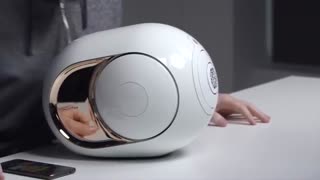 Viral: Unboxing The $1300 Bluetooth Speaker