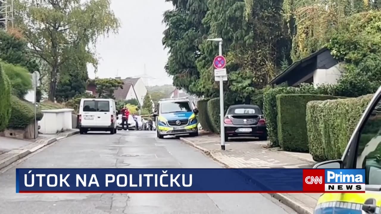 Hodiny mě ve sklepě mučila dcer