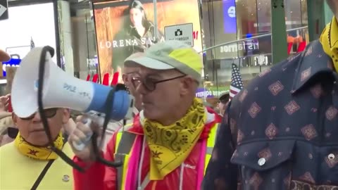 📢 Thousands PACK NYC Streets for National ‘No Kings’ March