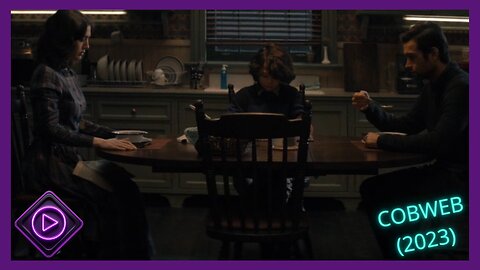 Cobweb (2023) é Estranho e Eu Adorei