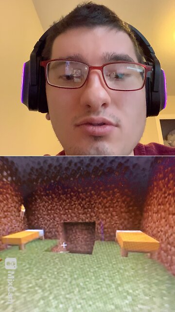 My reaction to mmjoemele playing Minecraft