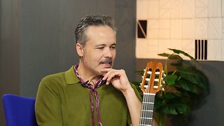 Twanguero: la guitarra, los viajes y las voces que lo inspiraron