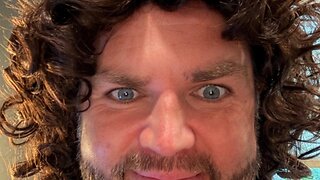 VP JD Vance Shows off his Halloween Costume 🤣🤣🤣