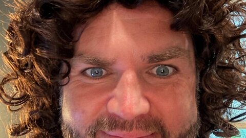 VP JD Vance Shows off his Halloween Costume 🤣🤣🤣