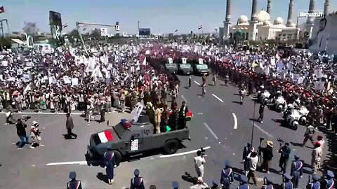 🇾🇪🕊 Thousands gather in Yemen to commemorate late Houthi commander