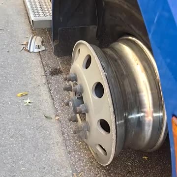 Bluetooth tire #truckesvlogs #truckdriver #ourtruckinglife #trucking #longhaultrucker