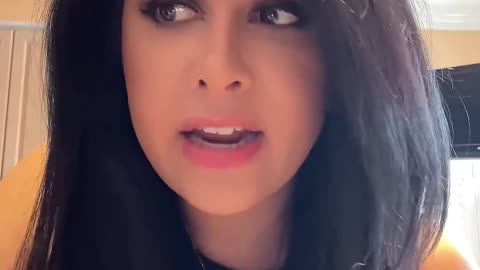 Goldie Ghamari _ گلسا قمری - Pro-Tip from an Iranian. Part 24.