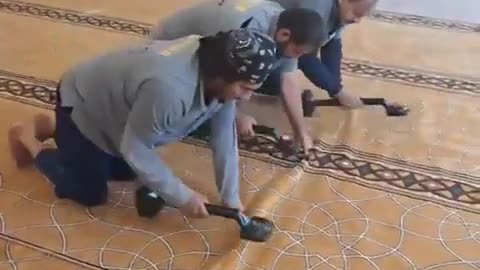 😮🛠️ Watch This Carpet Installation In Action! | FeedMyCuriosity