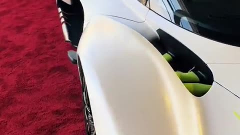 ✨💨 This Dream Car in Dubai is PURE Luxury! | LuxurySportsCars