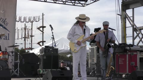 Mojo Collins and Triple Vision - America The Beautiful