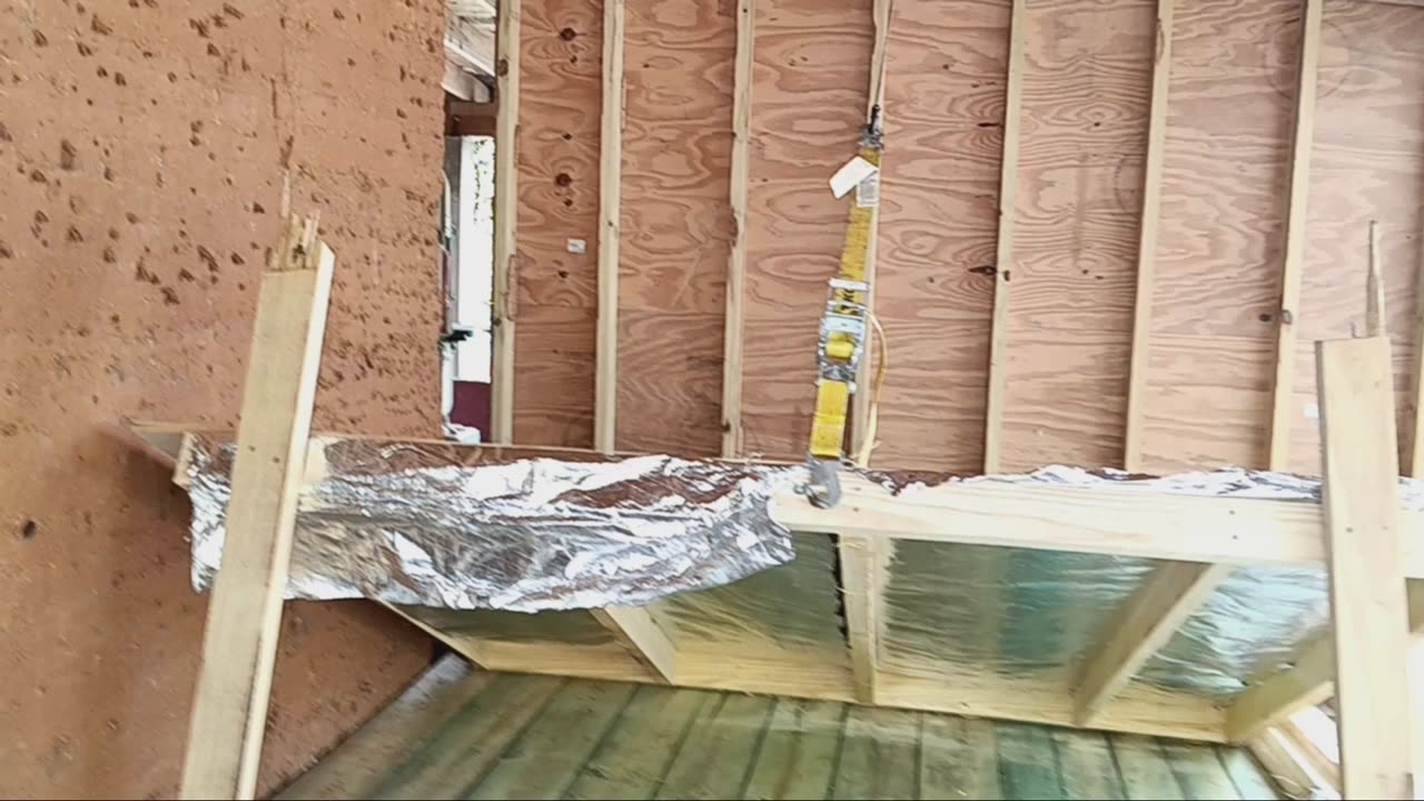 Cold room build part 12: Raising the south wall