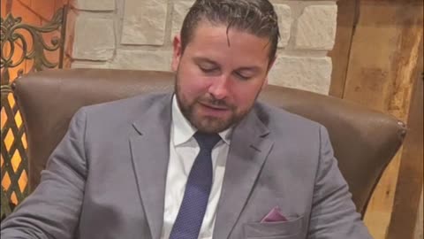 Epstein Files FAIL: Dems Scramble, Trump EXPOSED as Innocent?!