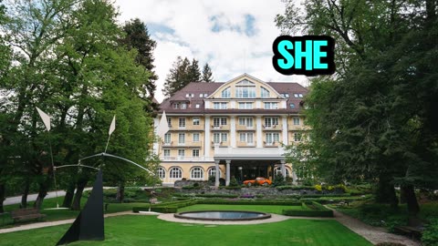 How much money does Taylor Swift have?