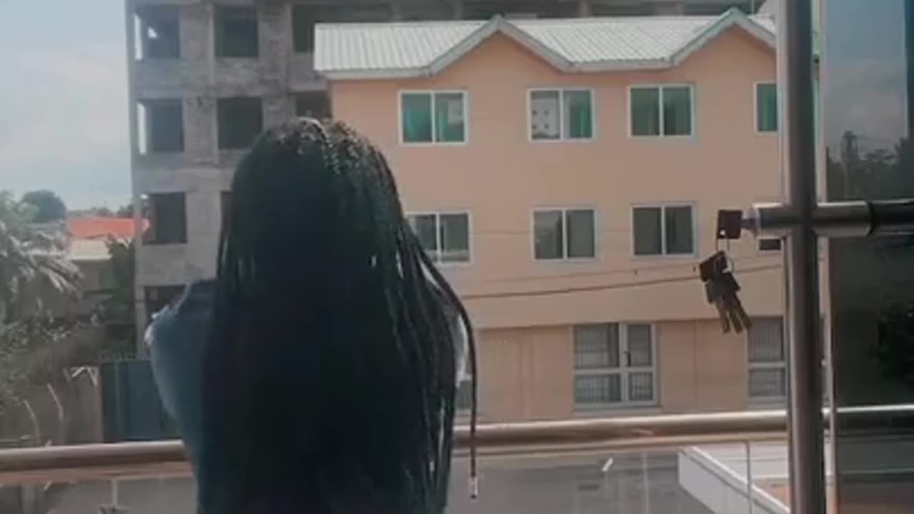 Highest quality Azz bouncing outside..